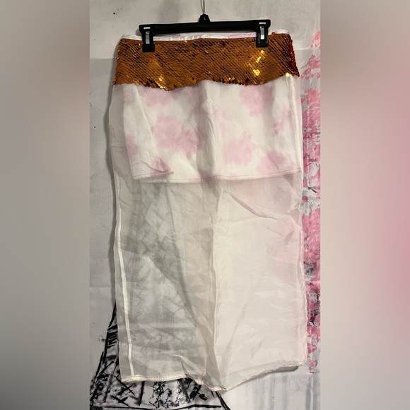 NWT ZARA GOLD SEQUIN ORGANZA
SKIRT size M
🚨FIRM PRICE NO DISCOUNT - Picture 5 of 15